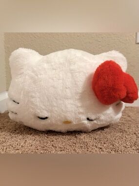 Sanrio White Plush Hello Kitty Head with Red Bow